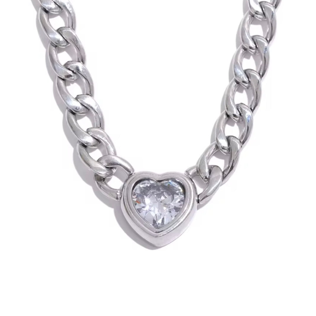 Laura Heart Necklace